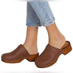 Seychelles Chestnut Brown Studded Clogs